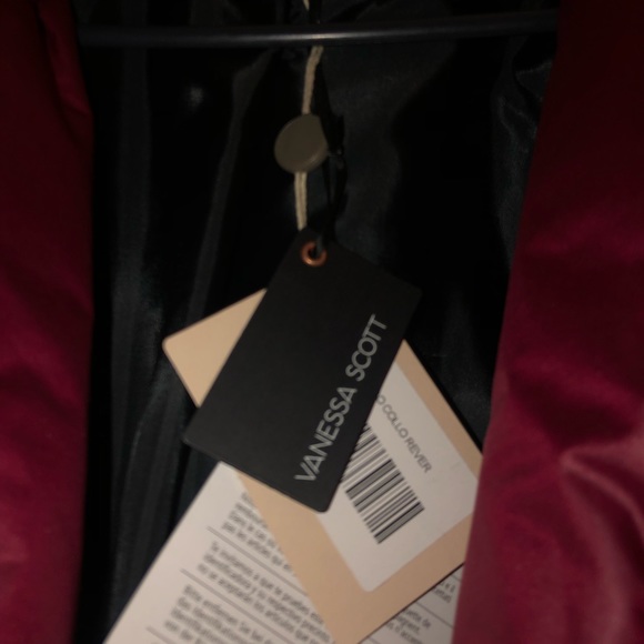 Stylish puffer coat by Vanessa Scott, size Small, made in Italy - Picture 3 of 4